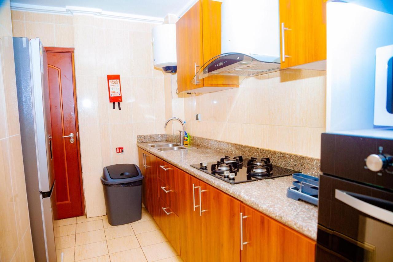 Loumia Premium Bonapriso Apartment Douala Bagian luar foto